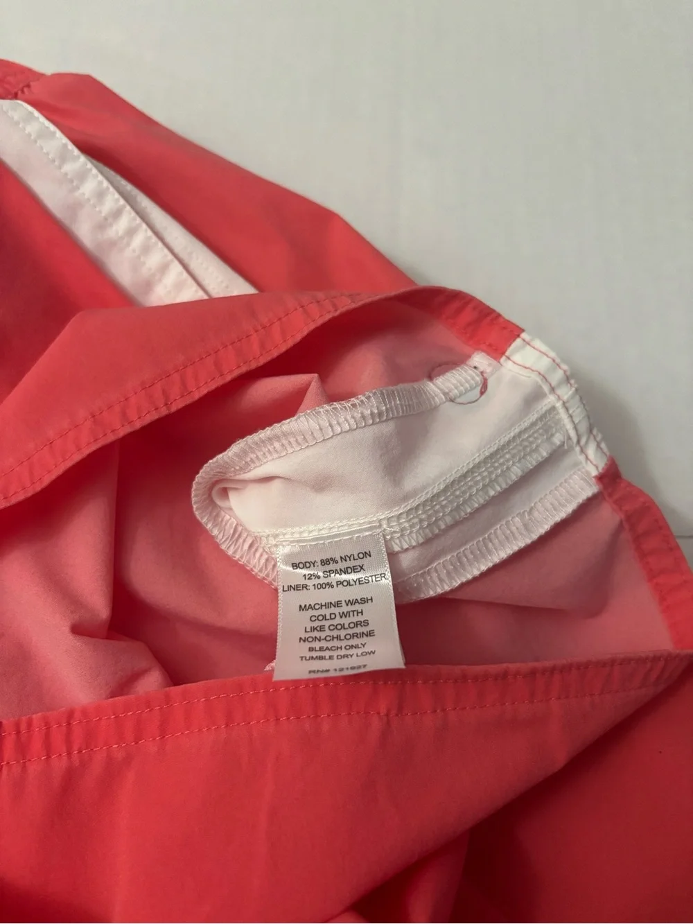 johnnie-O lightweight coral
